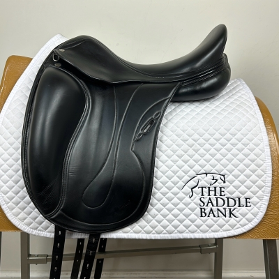 Equipe dressage Saddles | The Saddle Bank